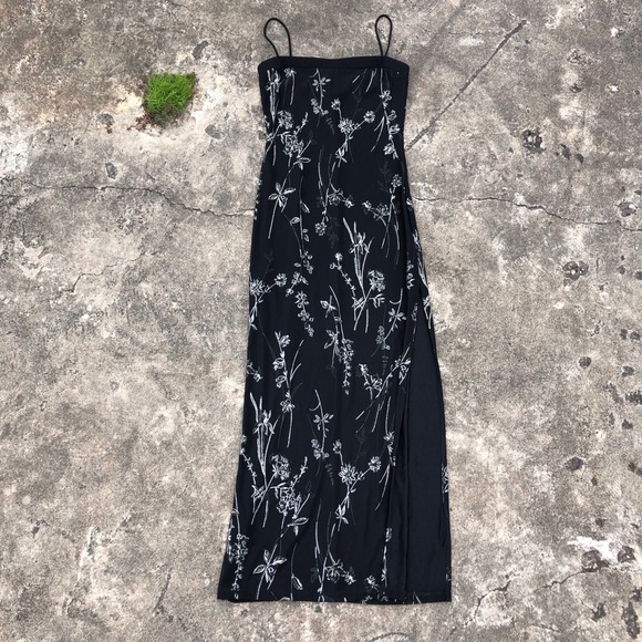 Vintage Dresses & Skirts - Vintage long slip dress with floral detail size m